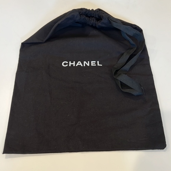 New Chanel dust bag - Picture 4 of 6